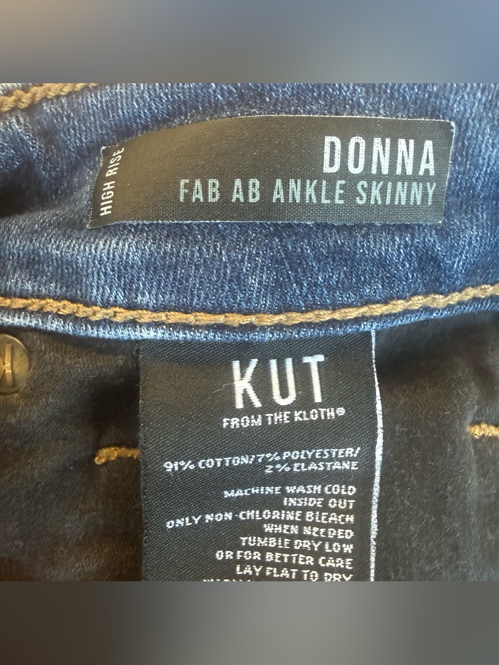 Kut from the Kloth Women's High-Rise Donna Fab Ab Ankle Skinny Jeans. Size 4 - Picture 8 of 10